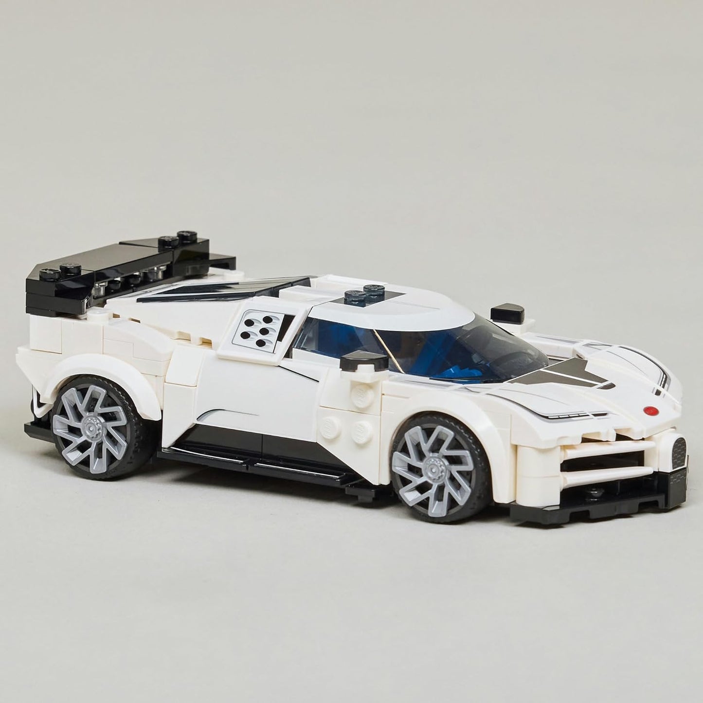 LEGO® Speed Champions Bugatti Centodieci Hyper Sports Car 77240 Toy for Boys and Girls, Model Kit, Vehicle Building Set, Playset with 1 Collectible Minifigure, Toy for Kids Aged 9 and Over