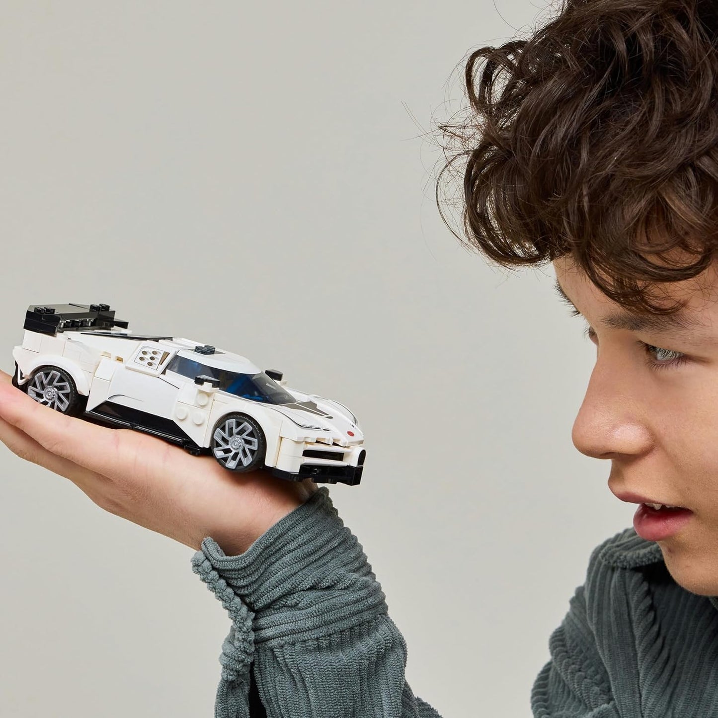 LEGO® Speed Champions Bugatti Centodieci Hyper Sports Car 77240 Toy for Boys and Girls, Model Kit, Vehicle Building Set, Playset with 1 Collectible Minifigure, Toy for Kids Aged 9 and Over